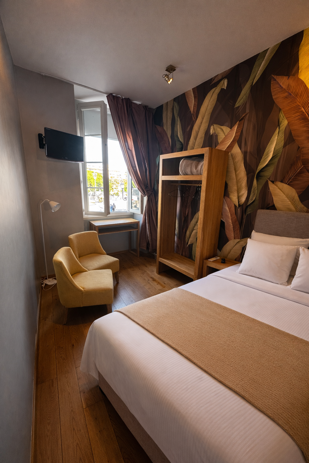 Chambre Classique, vue Masséna